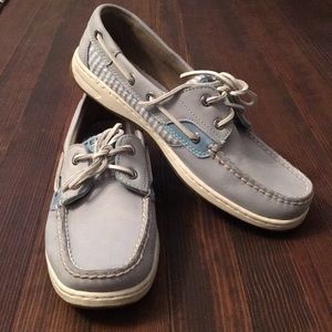 Women’s Sperry shoes